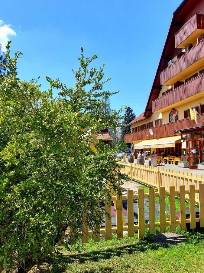 Guesthouse Pri Cebelici Lukovica pri Domžalah Eksteriør bilde